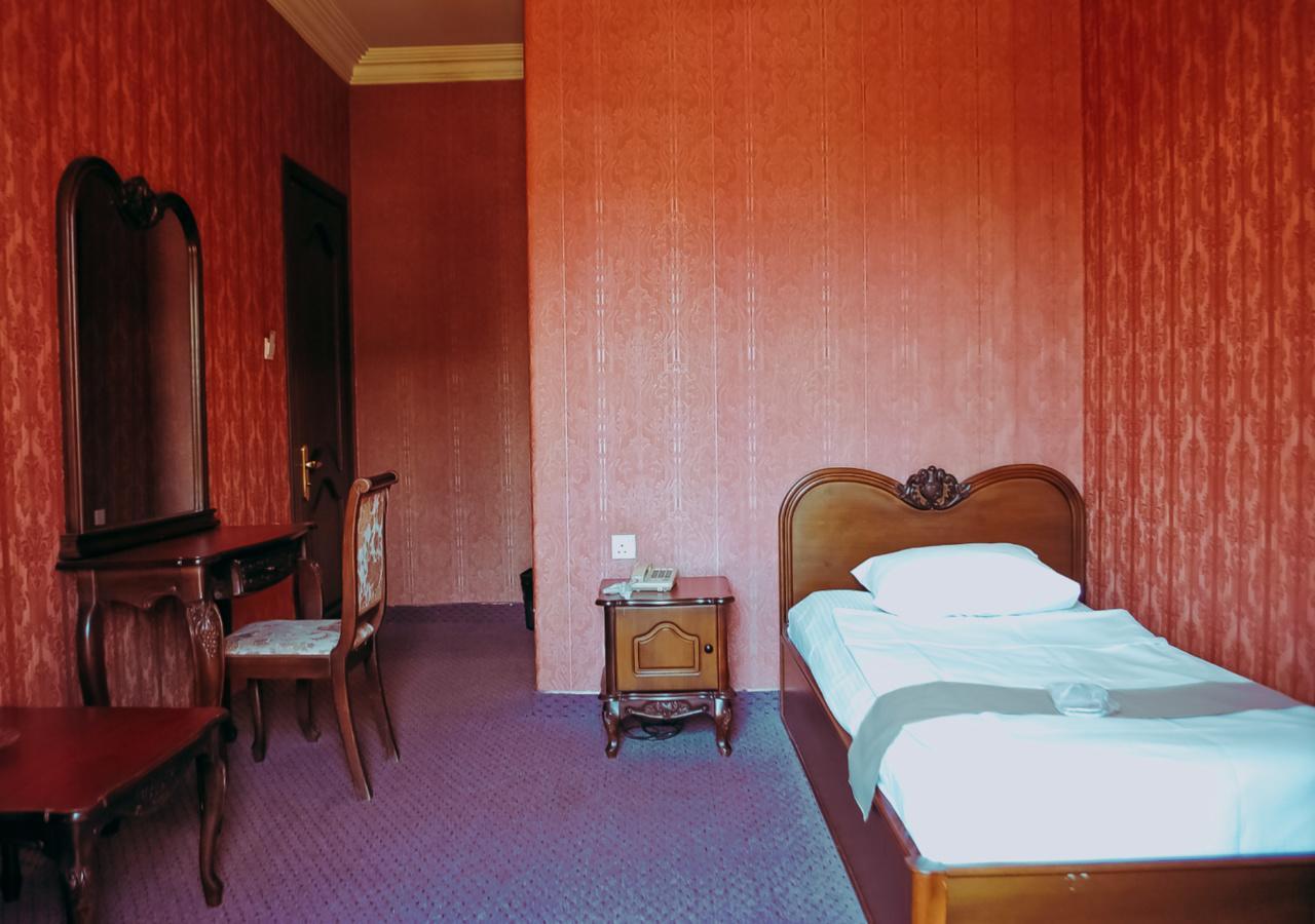 Hotel Sympatia Tiflis Dış mekan fotoğraf